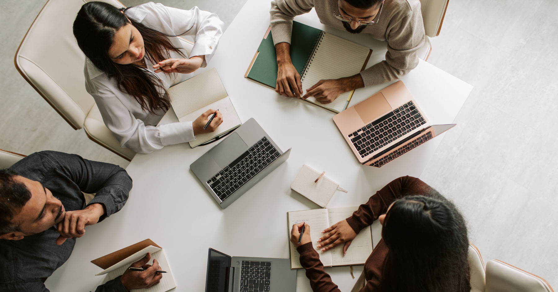 When Hiring Gets Messy: Why Unrealistic Job Ads Backfire and What to Do Instead